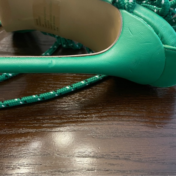 NEW Steve Madden Fiore Ankle Tie Sandal in Green Sz. 9 - Picture 7 of 10